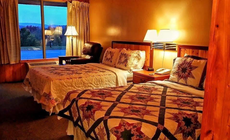 Green River Lodge Saluda Экстерьер фото